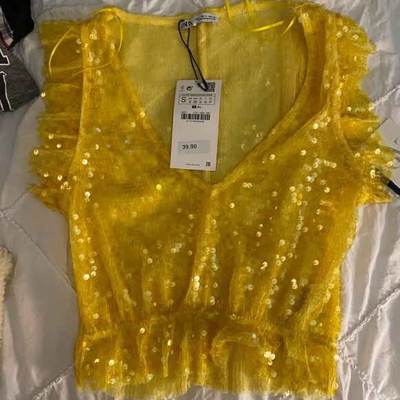 zara yellow sequin top